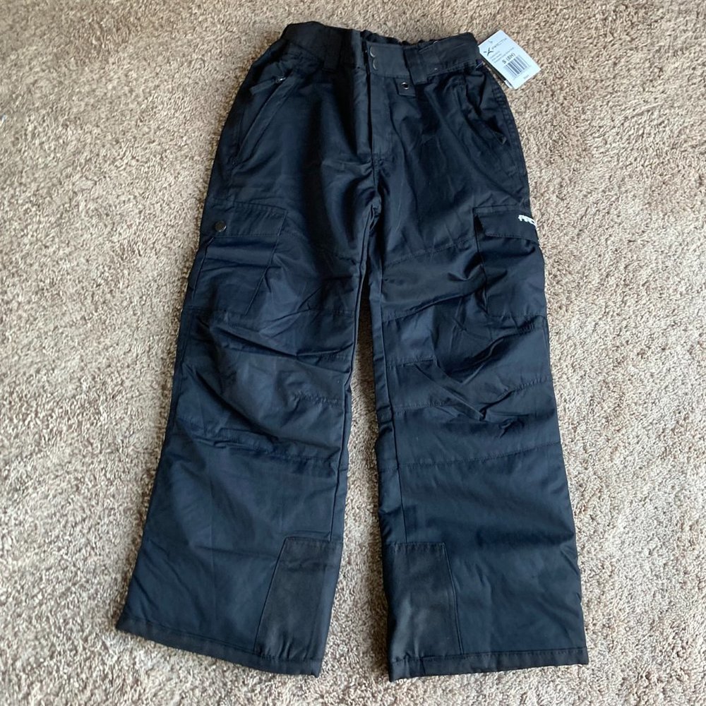 NWT - Arctix Kids Snow Sports Cargo Snow Pants with Articulated Knees (Husky)